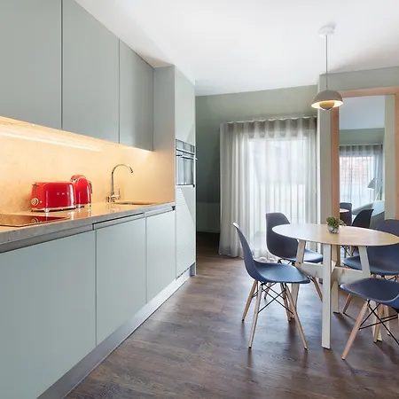 Onj S. Lazaro Lisboa Aparthotel 4*