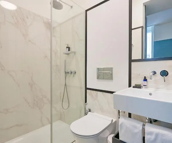 Apartmanhotel Onj S. Lazaro 4*