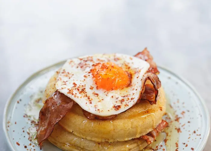 온즈 S. 라자로 아파트호텔